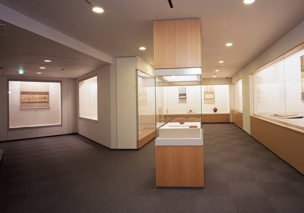 photo1st floor exhibition room